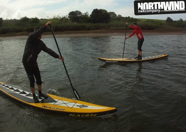 Practicando paddle surf